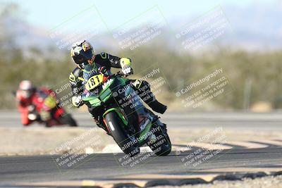 media/Dec-06-2025-CVMA (Sat) [[4a896cc04c]]/Race 9-500-400-350 Supersport/